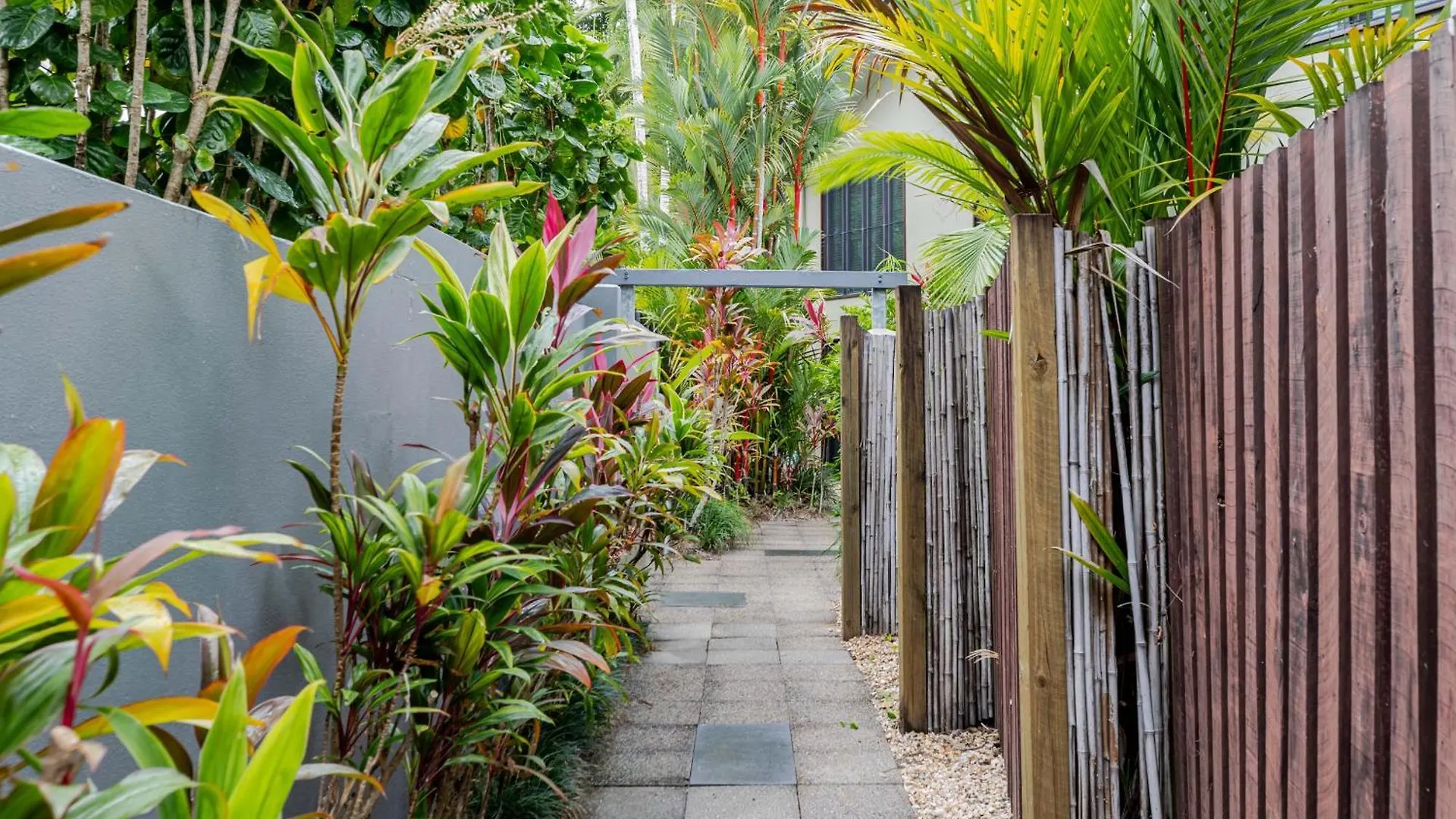 Leilani Tiare - Stylish Villa On Four Mile Beach Port Douglas Casa vacanze